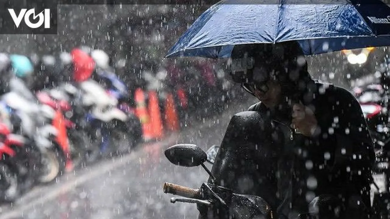 أمطار غزيرة.. خريطة التقلبات الجوية في جاوة وسومطرة وسولاويسي خلال الساعات المقبلة